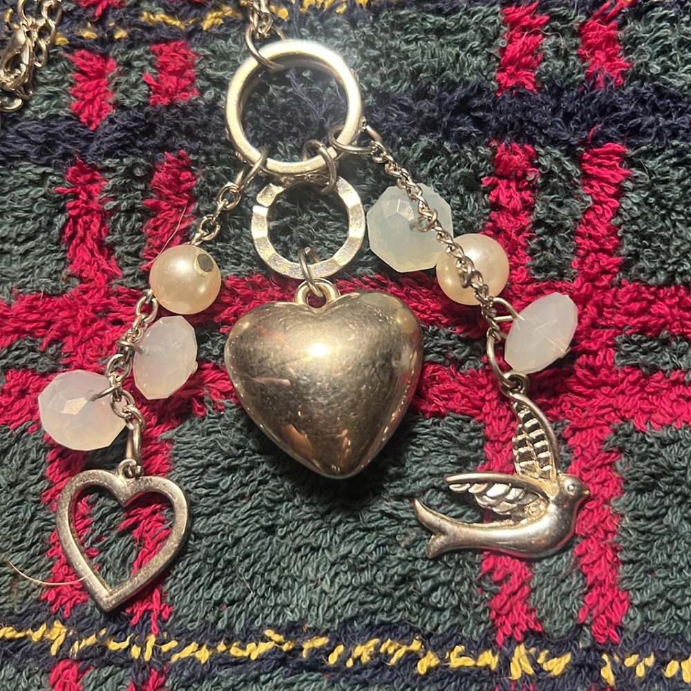 Necklace - Picture 2 of 5